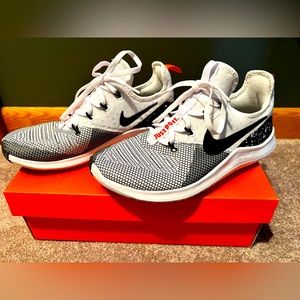 Women’s Nike running shoes